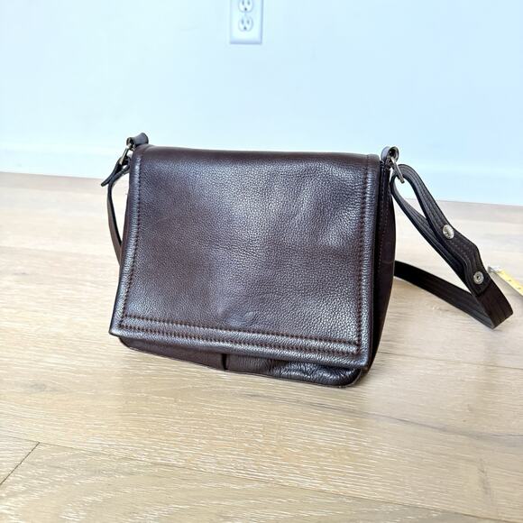 Vintage Fossil Brown Leather Messenger Crossbody Satchel Bag 9"x8"x4" - Picture 1 of 8